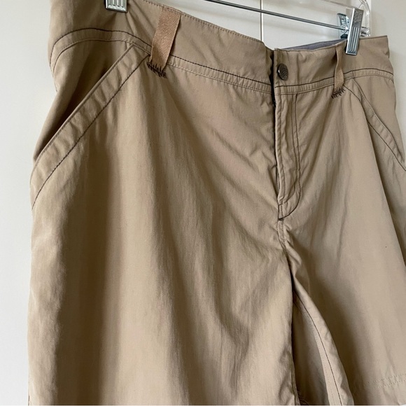 Mountain Hardwear Khaki Hiking Low Rise Shorts Size 10 - Picture 2 of 12
